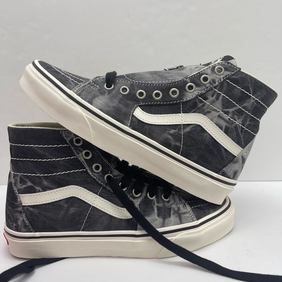 Vans Men’s Sk8-Hi Tapered (Denim Destroy)Black/ Marshmallow Sneakers
VN0A4U169FL - Picture 15 of 16